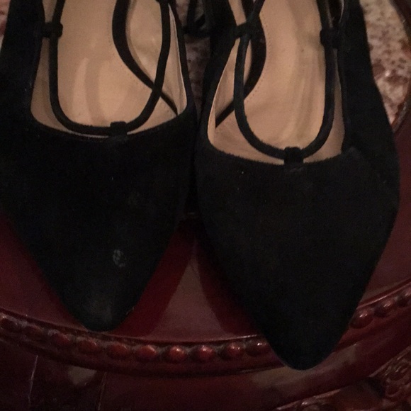 Vince Camuto flat black Suede Hercules shoe - Picture 2 of 7